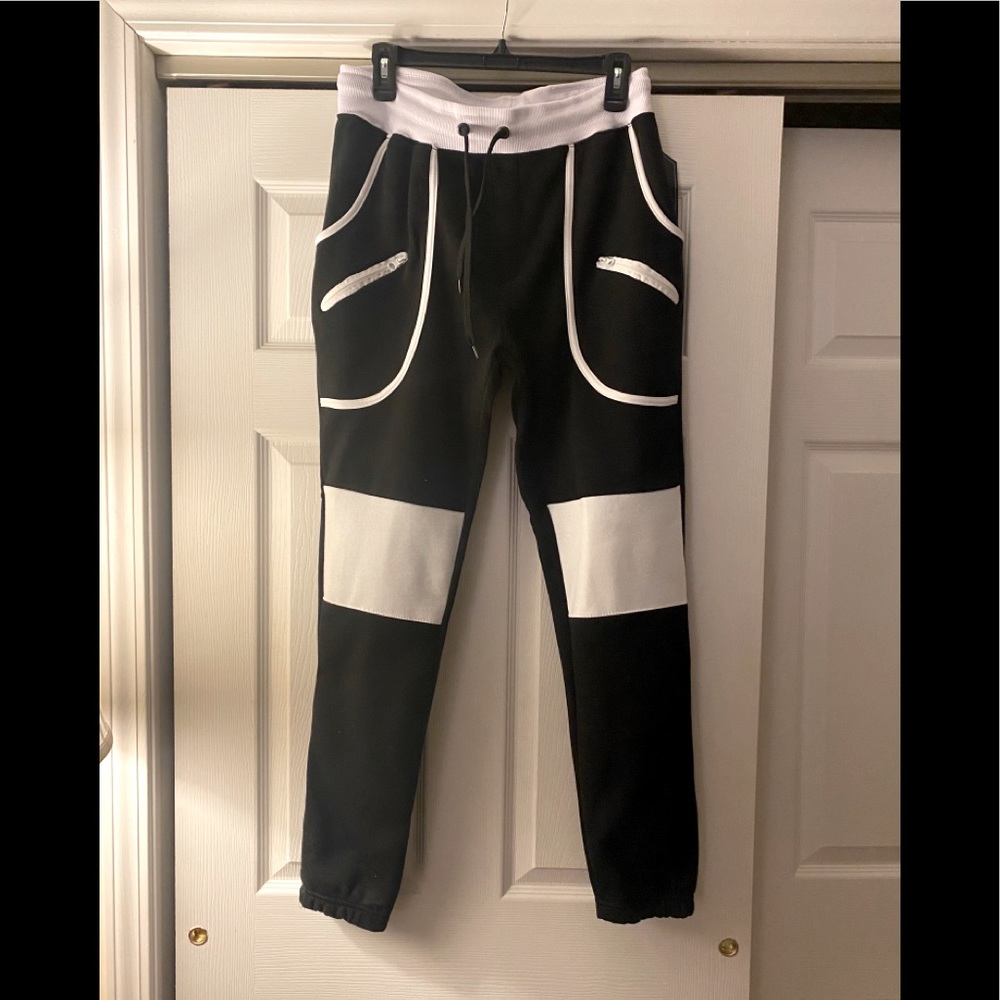 NWT Jogger Sweats - M